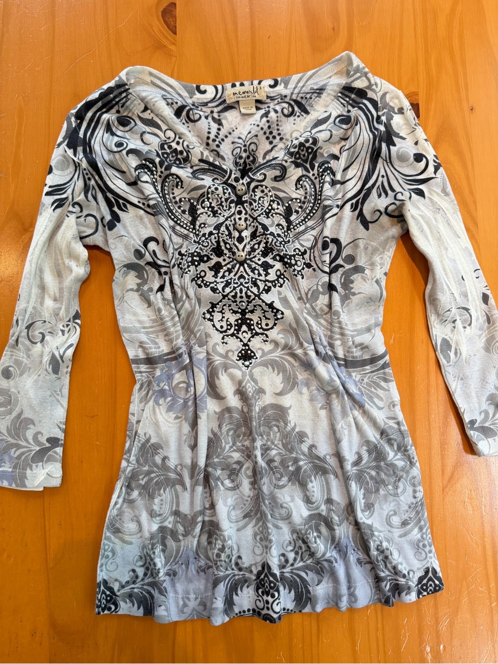 Y2K damask Marled Gray Printed Scoop-Neck Women's Top